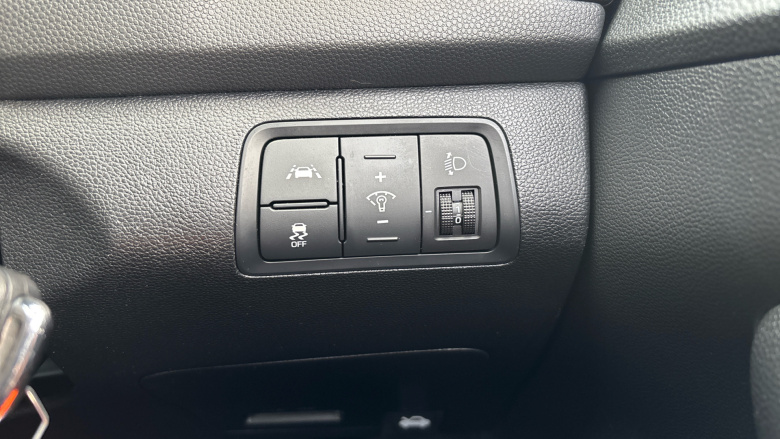 Hyundai i20 1.2 MPi SE 5dr Petrol Hatchback